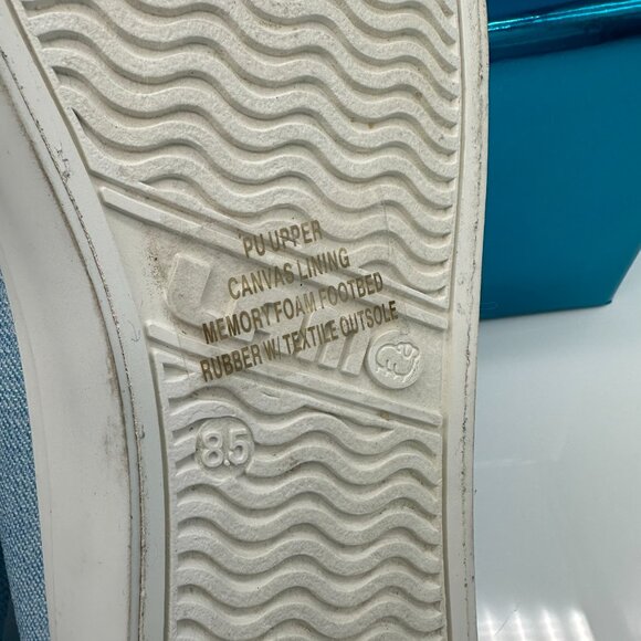 Lamo Women's Vita Canvas Casual Lace Up Low Top Sneaker Shoe, Size 8.5, Sky Blue - Picture 9 of 14